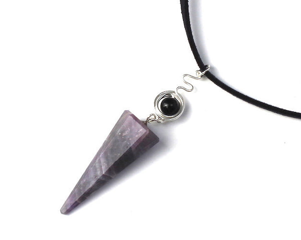Amethyst Point & Onyx Pendant Choker Necklace