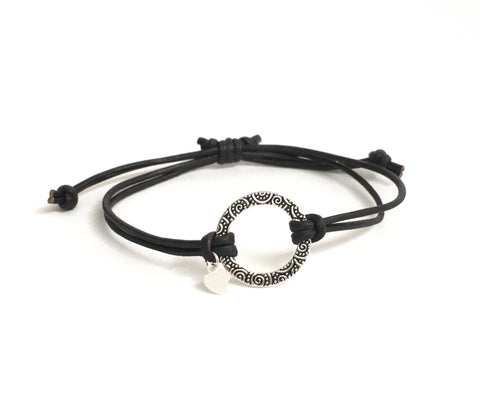 Leather bracelet Infinity Circle Pendant 